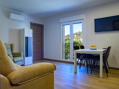 Covarrubias Apartment | Apartamentos El Puente