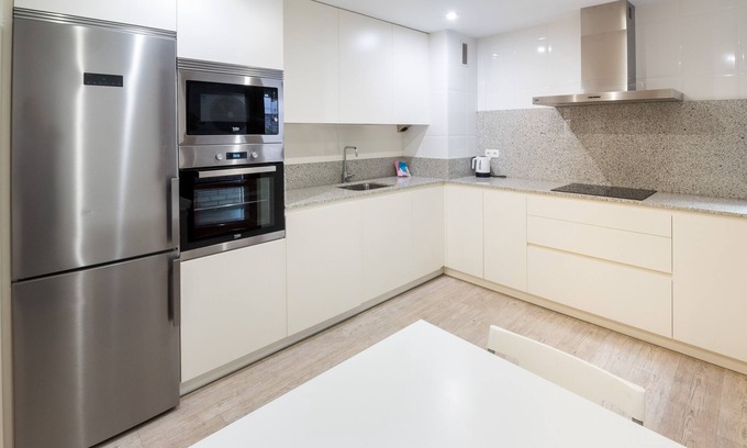 Ermitagana Hotel | Apartamentos Gestión de Alojamientos