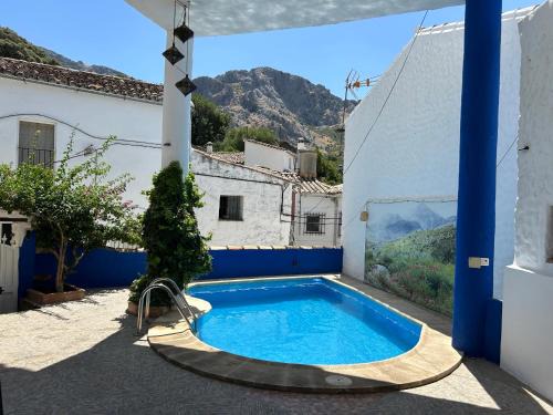 Benaocaz Apartment | Apartamentos Jaronil