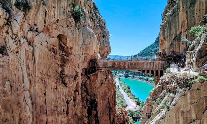 Ardales Apartment | Apartamentos Parque Ardales