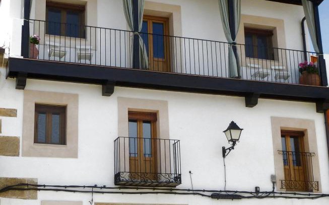 Cuacos de Yuste Apartment | Apartamentos Rurales Entre Fuentes