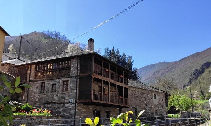 Villacibran House | Apartamentos rurales Casa Xepo