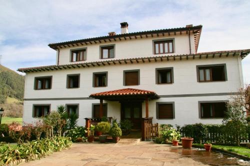 Panes Apartment | Apartamentos Rurales La Bardenilla
