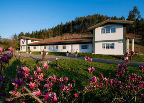 Sopuerta Apartment | Apartamentos Turisticos Bizkar Bare