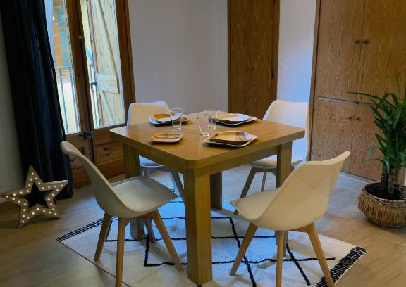 Llavorsi Apartment | Apartaments Albiñana