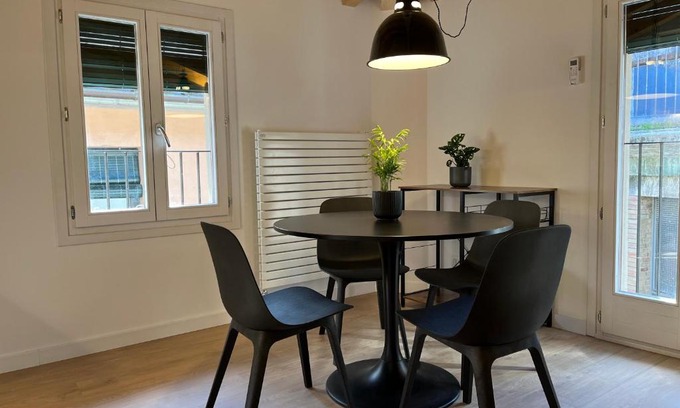 Vic Apartment | Apartaments ApturVic en el Centre Històric