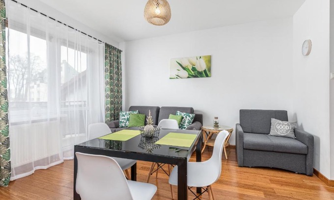 Kolobrzeg Apartment | Apartamenty Lwowska by Noclegi Renters