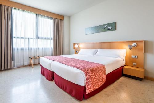 Leon Hotel | Aparthotel Exe Campus San Mamés