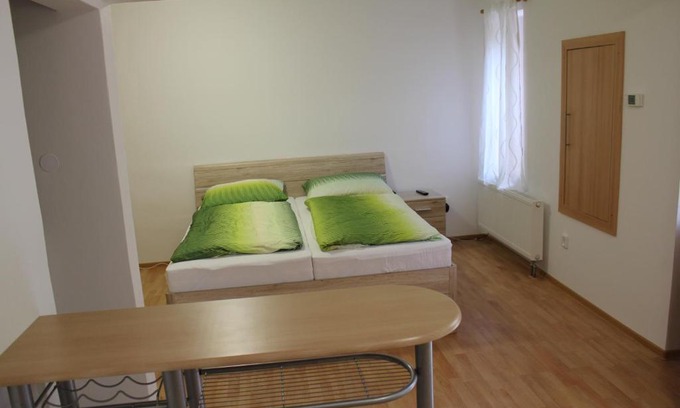 Brno Apartment | Apartmán 2