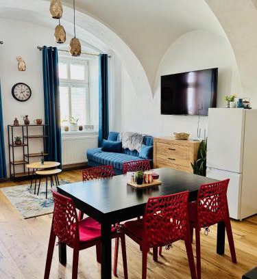 Jaromer Apartment | Apartmán CORA
