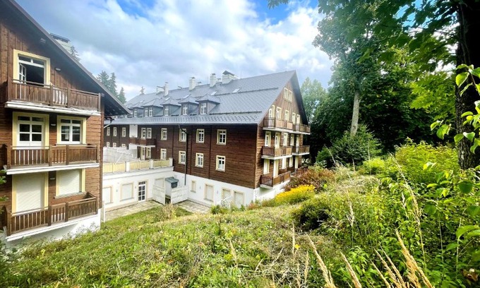 Karlova Studanka Apartment | Apartmán Hubertus No. 17