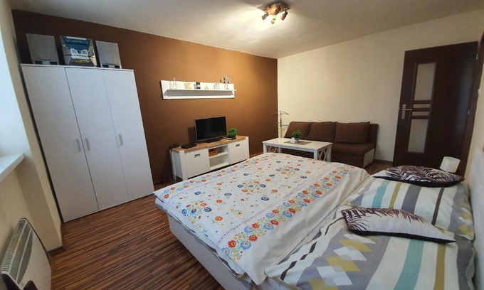 Banska Stiavnica Apartment | Apartmán Kalvárka