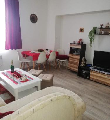 Kovarska Apartment | Apartmán Petra