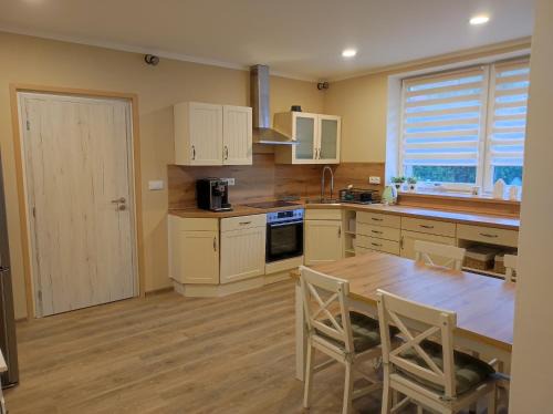Krupka Apartment | Apartmán pro rodinu, kamarády