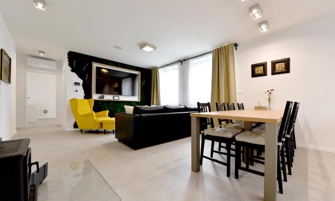Trencin Apartment | Apartmán Sihoť