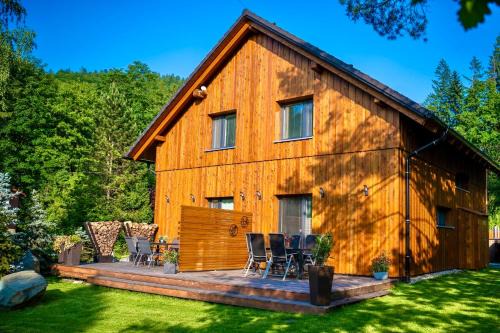 Malenovice Apartment | Apartmány Na Satině