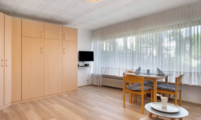Schoenwald Apartment | Apartment 'Gertrud' with Shared Terrace and Shared Garden