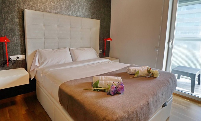 El Port Apartment | Apartment in Europe Square