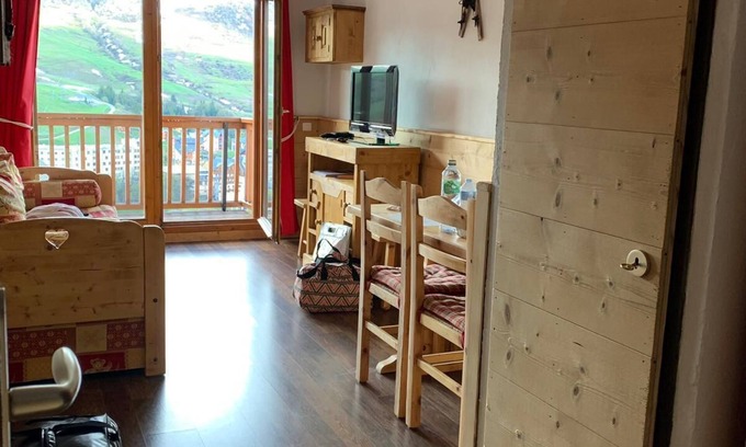 Montgellafrey Apartment | Apartment 6 pers. comfortable with a panoramic view of the ski area