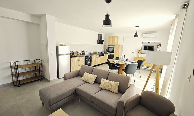 Santa-Reparata-di-Balagna Apartment | Apartment "A Santa" sleeps 4, pool, gym, games 10min from beaches
