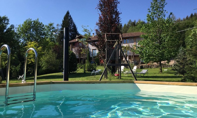 Montegrino Valtravaglia Apartment | Apartment Cascina Cadorna 1