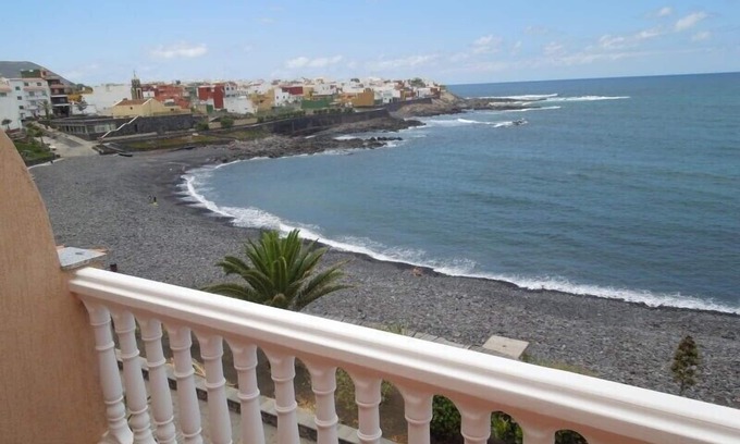 Garachico Apartment | Apartm. Playa Garachico, at the beach,sea views, internet, SAT-TV, 2 terraces