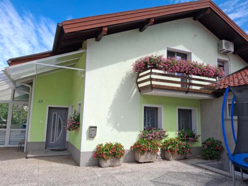 Ilirska Bistrica Apartment | Apartma Jasen