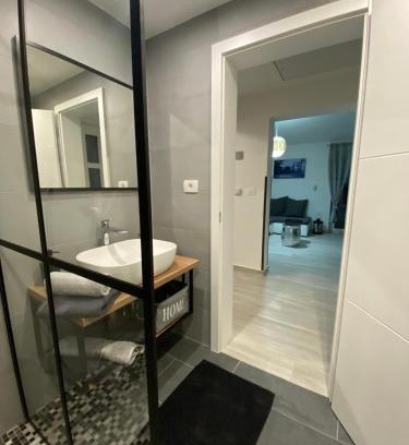 Dekani Apartment | Apartma Mija-Dekani