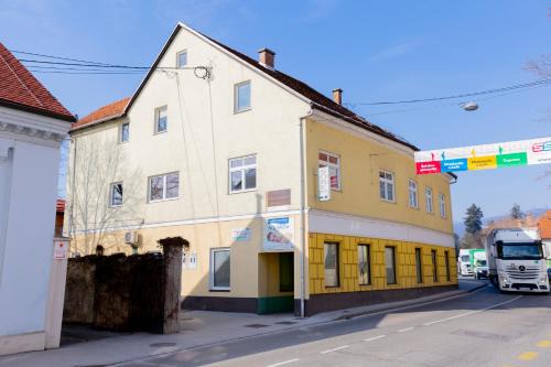 Slovenska Bistrica Apartment | Apartma Pri Kosu