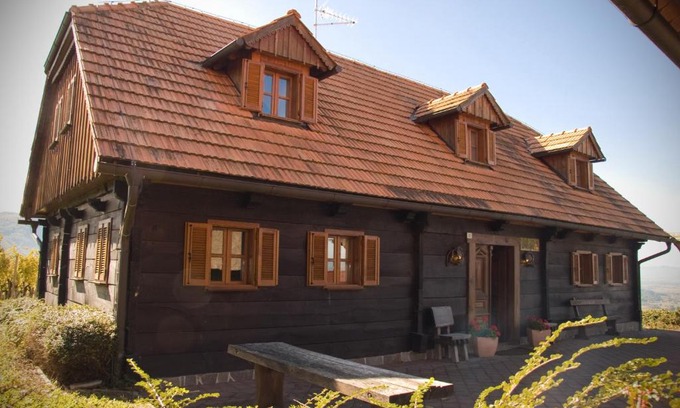 Kostanjevica na Krki Apartment | Apartmaji Žolnir