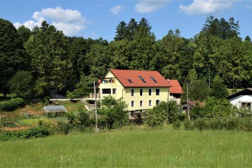 Dolenjske Toplice Apartment | Apartmaji Maln