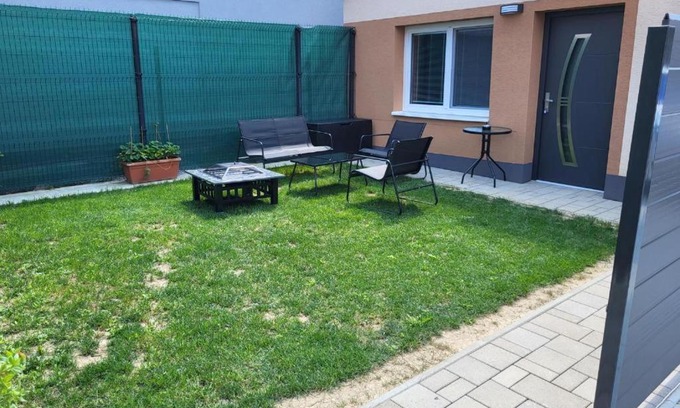 Teplicka nad Vahom Apartment | Apartman Ella