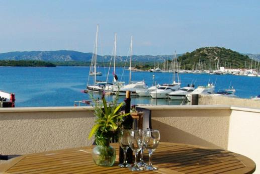 Murter Apartment | Apartman Luke beach 4+1 id 711
