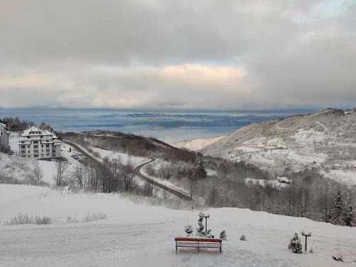 Lisina Apartment | Apartman MOUNTAIN VIEW Milmari Resort
