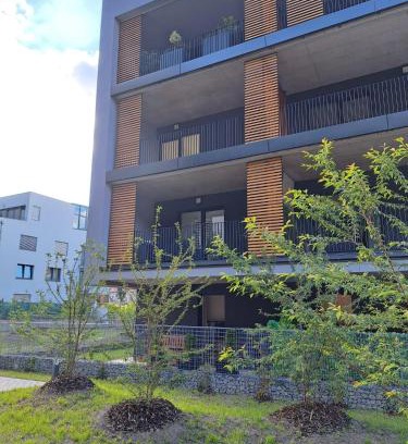 Radlice Apartment | Apartman s terasou, v novostavbe