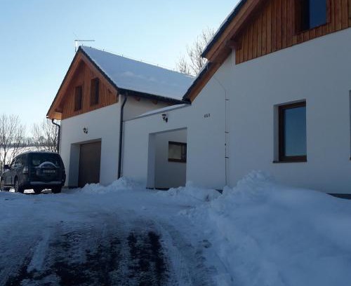 Jermanice House | apartman uKapra