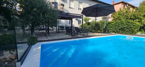 Rijeka Apartment | Apartman XENNA