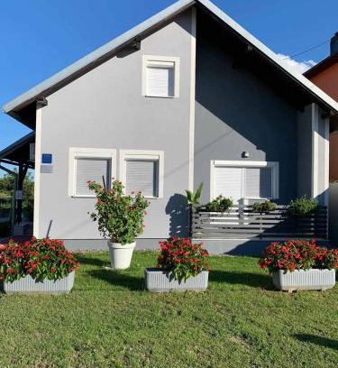 Vukovar Apartment | Apartmani Ana Vukovar