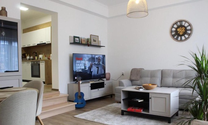 Pale Apartment | Apartmani Grot Pale