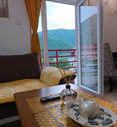 Pluzine Apartment | Apartmani Lena
