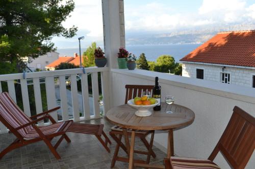 Postira Apartment | Apartmani Vila Nela