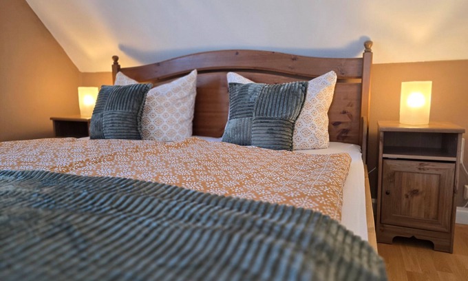 Pobershau Apartment | Apartment 'Molchner Stollen' with Mountain View and Wi-Fi