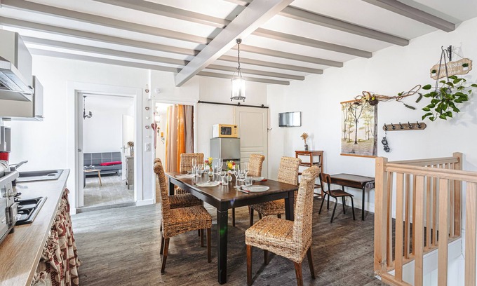 Saint-Hilaire-des-Loges Apartment | Apartment 'Sud Vendée, Zen Et Confort' with Wi-Fi