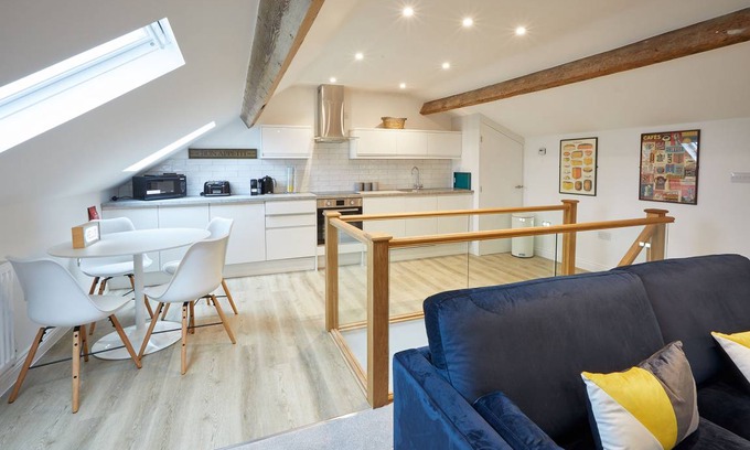 Saltburn-by-the-Sea Apartment | Apartment C, Cornerhouse Apartments