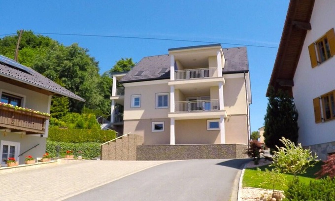 Sankt Stefan im Rosental Apartment | Apartment Adlerhorst - Schwalbenhof Farm