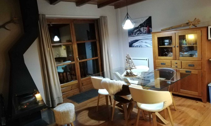 Taull Apartment | Apartment with Wiffi and bedding, all equipped and at the foot of the ski slopes