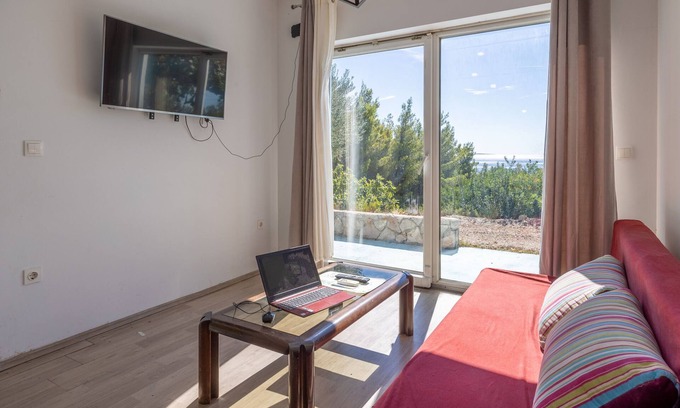 Sveta Nedjelja Apartment | Apartment Asja (38123-A3) - Ivan Dolac - island Hvar