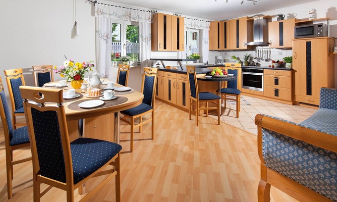 Laufen Apartment | Apartment 1 Abtsee, 100 am up to 4 pers., 2 bedrooms, eat-in kitchen, terrace