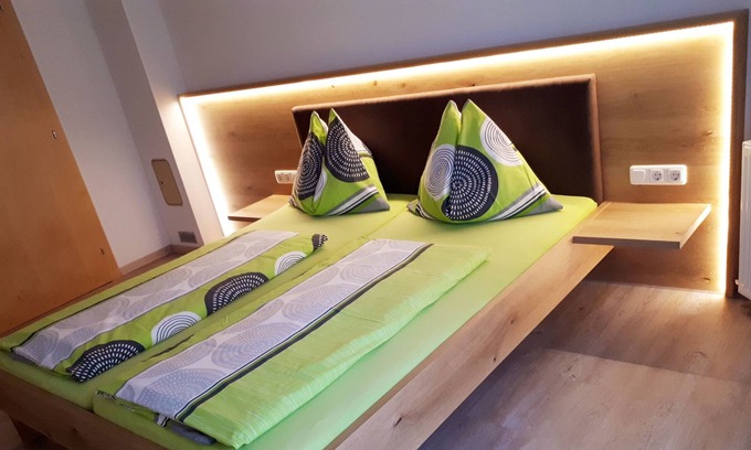 Iselsberg-Stronach Apartment | Apartment 1 - apartment with 2 bedrooms