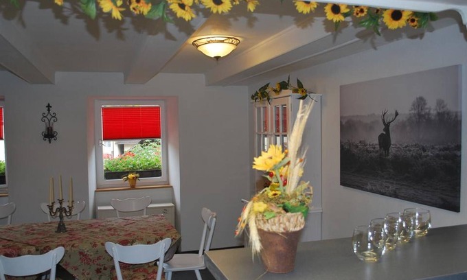 Uehlingen-Birkendorf Apartment | Apartment, 160sqm, garden, 5 bedrooms, max. 9 people